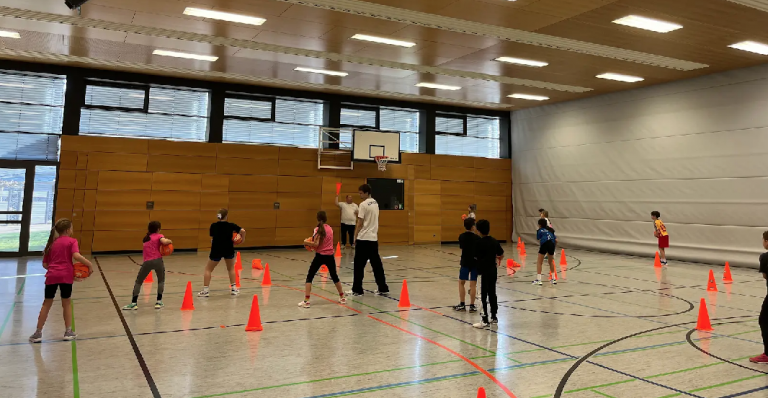 Basketballprojekt mit den MHP Riesen 
